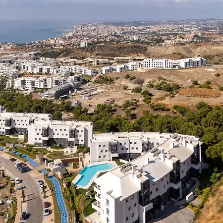 Luxury Penthouse With Panoramic Sea Views In Higueron West Appartement