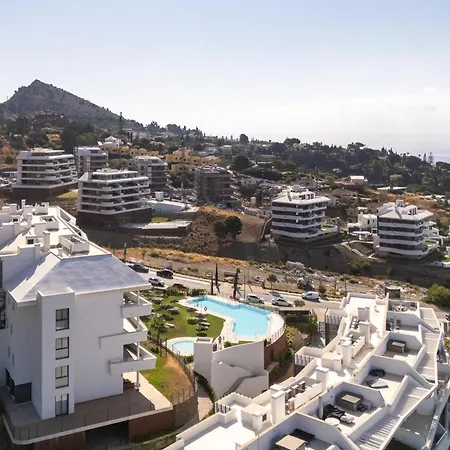 Appartement Luxury Penthouse With Panoramic Sea Views In Higueron West Fuengirola