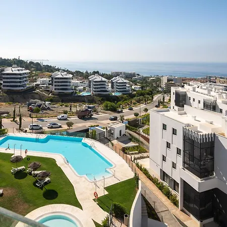 Luxury Penthouse With Panoramic Sea Views In Higueron West Appartement