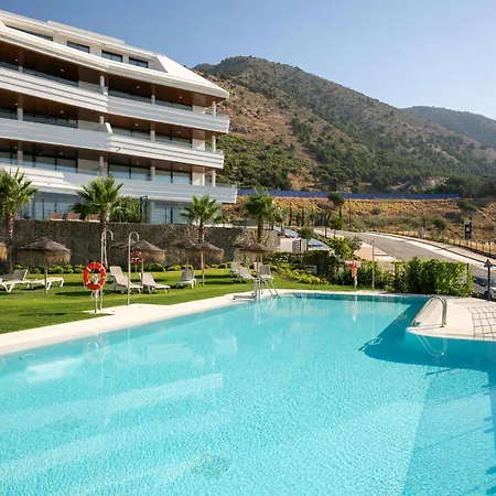Luxury Penthouse With Panoramic Sea Views In Higueron West Appartement
