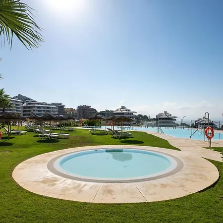 Luxury Penthouse With Panoramic Sea Views In Higueron West Appartement *